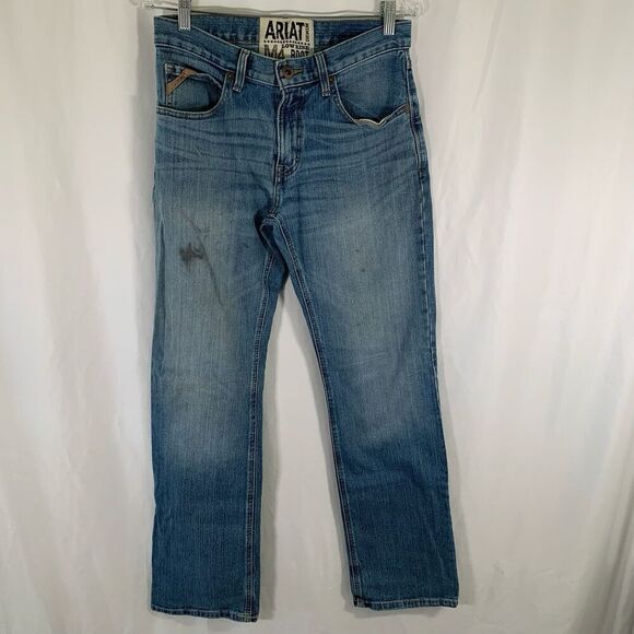 ARIAT M4 Jeans Men's 30x34 Medium Wash Blue Denim Low Rise Boot Cotton - Picture 1 of 12